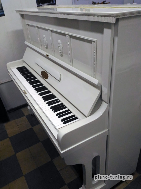 пианино Германия